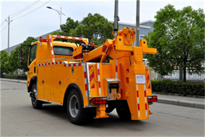 平定高速路拖车费